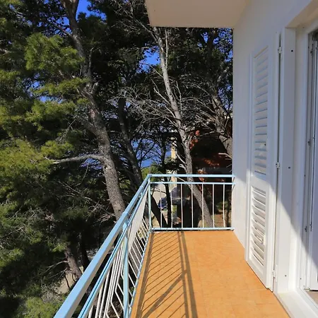 Gasthof With A Parking Space Brela, Makarska - 17281 *