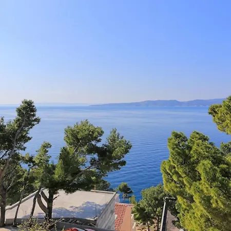 Gasthof With A Parking Space Brela, Makarska - 17281 *